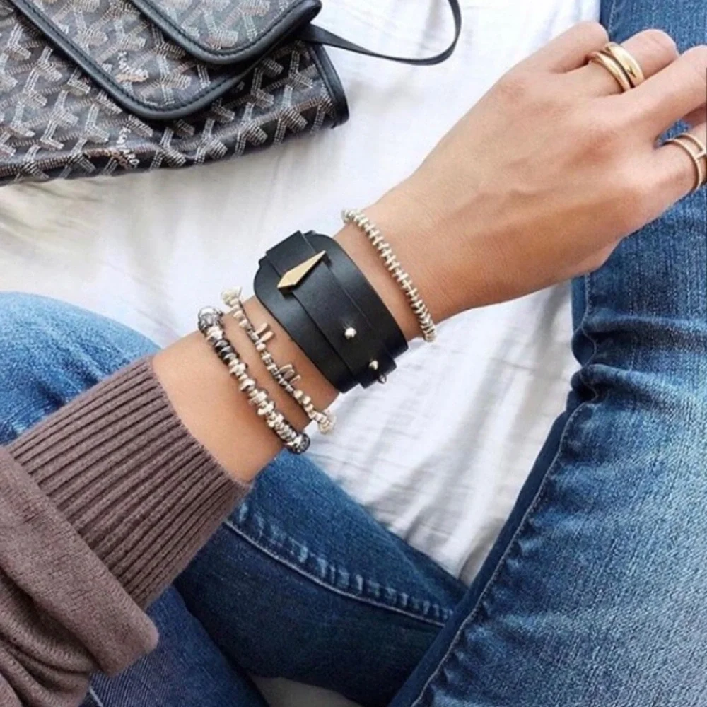 Stella & Dot | Elegantly Edgy Black Leather + Gold Deanna Cuff Bracelet - Picture 4 of 8
